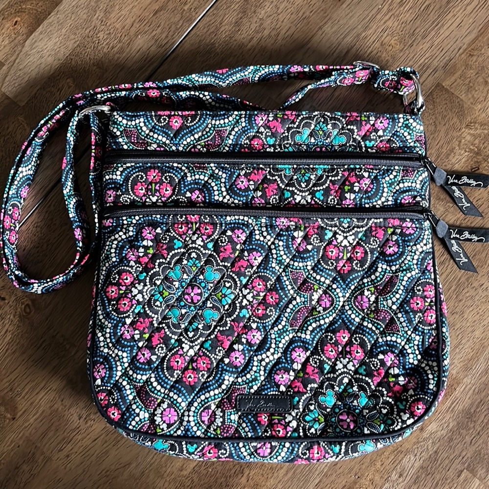 Vera Bradley, Disney print Crossbody